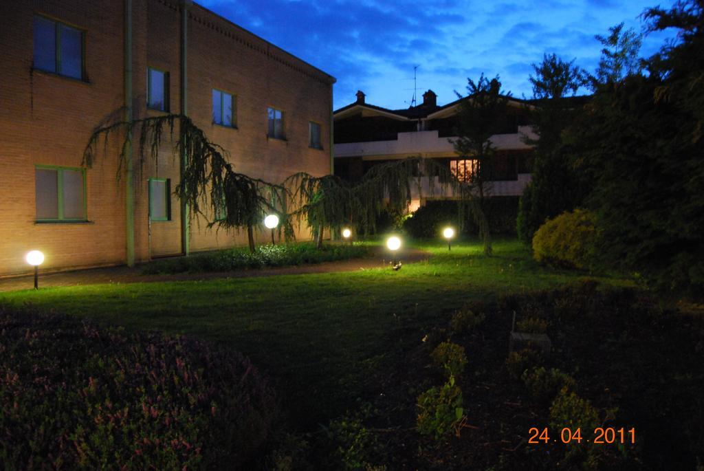 Vecchia Brianza Hotel Seveso Kültér fotó