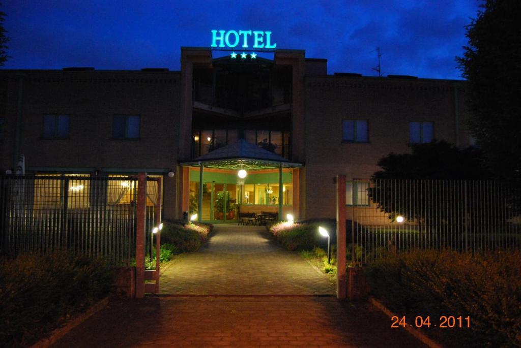 Vecchia Brianza Hotel Seveso Kültér fotó