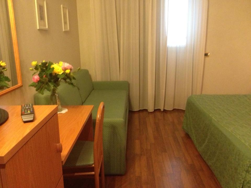 Vecchia Brianza Hotel Seveso Szoba fotó
