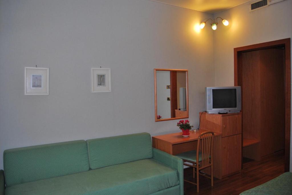Vecchia Brianza Hotel Seveso Szoba fotó